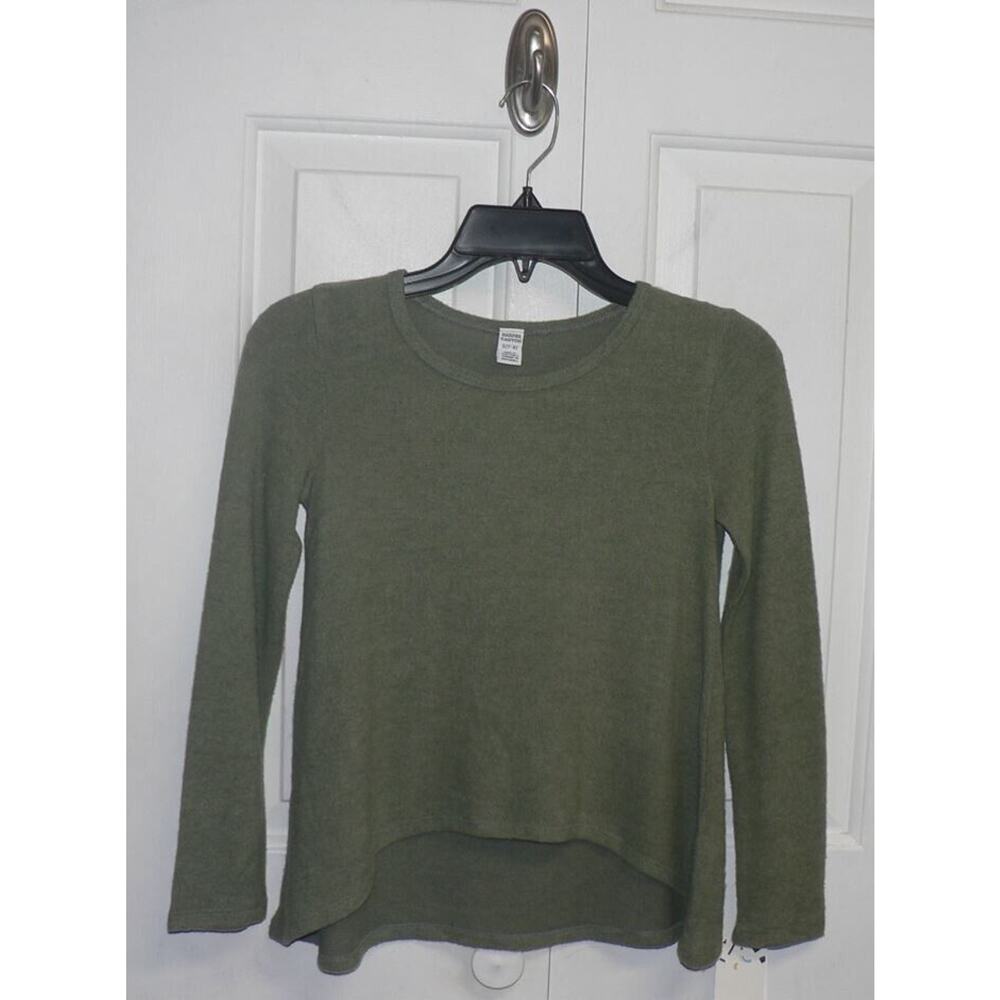 Harper Canyon‎ Girls Long Sleeve Brushed Knit High-Low Hem Top in Olive Sarma Sm